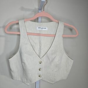 NWOT Amanda Uprichard Ethan Cream Cropped Vest with Buttons Size Small